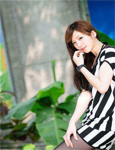 琪琪五月天综合婷婷-姐姐的朋友全2