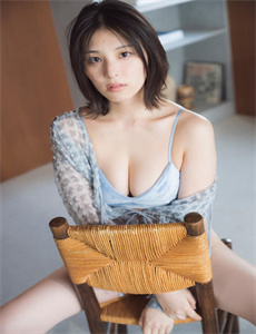 邪少狂龙-娇妻玩4P被3个男子伺候