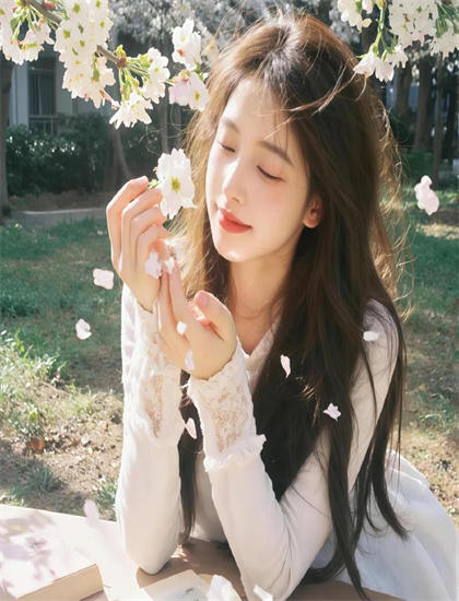 忘忧草官网在线观看_女人多久要一次夫妻生活呢